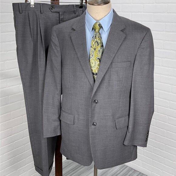 Jos A Bank Suit Men 44R 38Wx28.5L Classic Career Neutralcore Cuffs‎ Wool - Picture 1 of 16